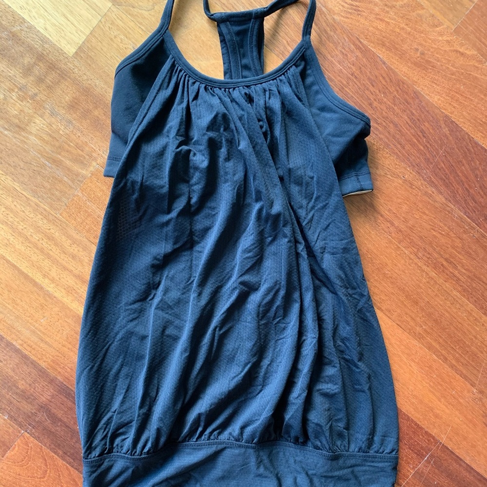 Lululemon tank top